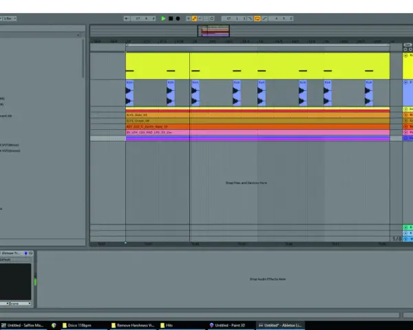 Ableton Live 10 z widocznym faderem głośności na ścieżce "Kick". To narzędzie pozwala regulować poziom dźwięku.