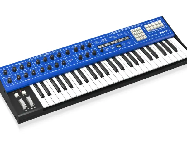 Niebieski syntezator Behringer Wave z klawiaturą i licznymi pokrętłami. To wszechstronne narzędzie dla muzyków, które może przypominać funkcjonalnością Roland JD-XA.