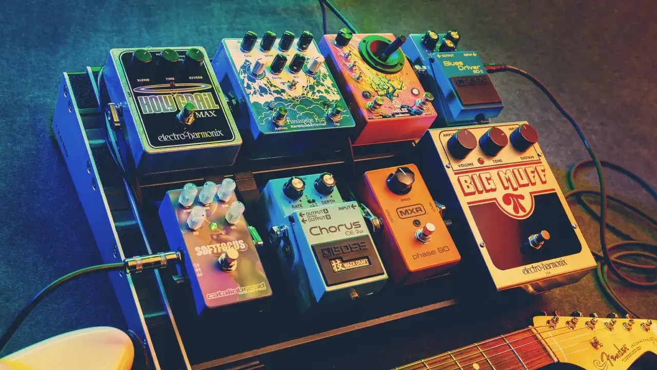 Efektowe pedały gitarowe, idealne do tworzenia eterycznych brzmień dla shoegaze bands.